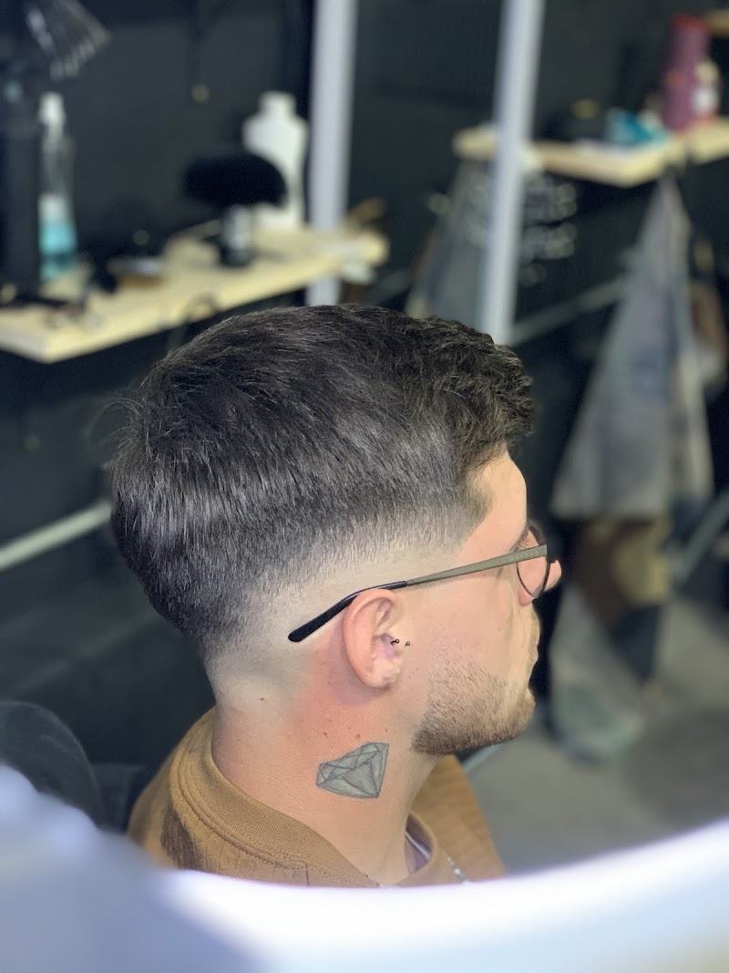 Fade bajo con textura arriba